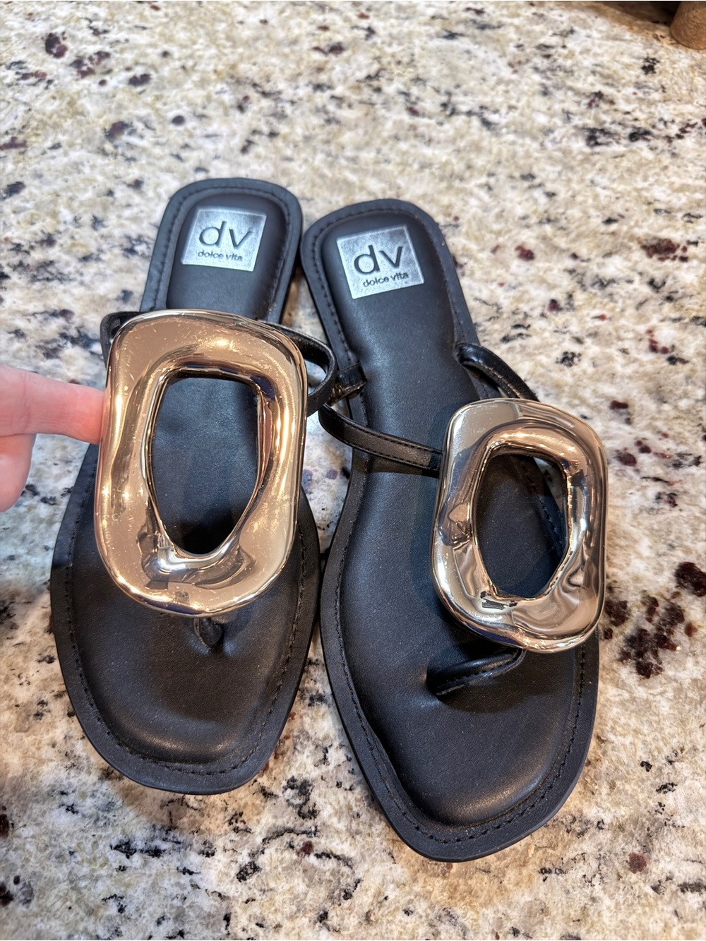 DV Dolce Vita Black Leather Sandals | Gold Hardware | Size 8 - Picture 2 of 10